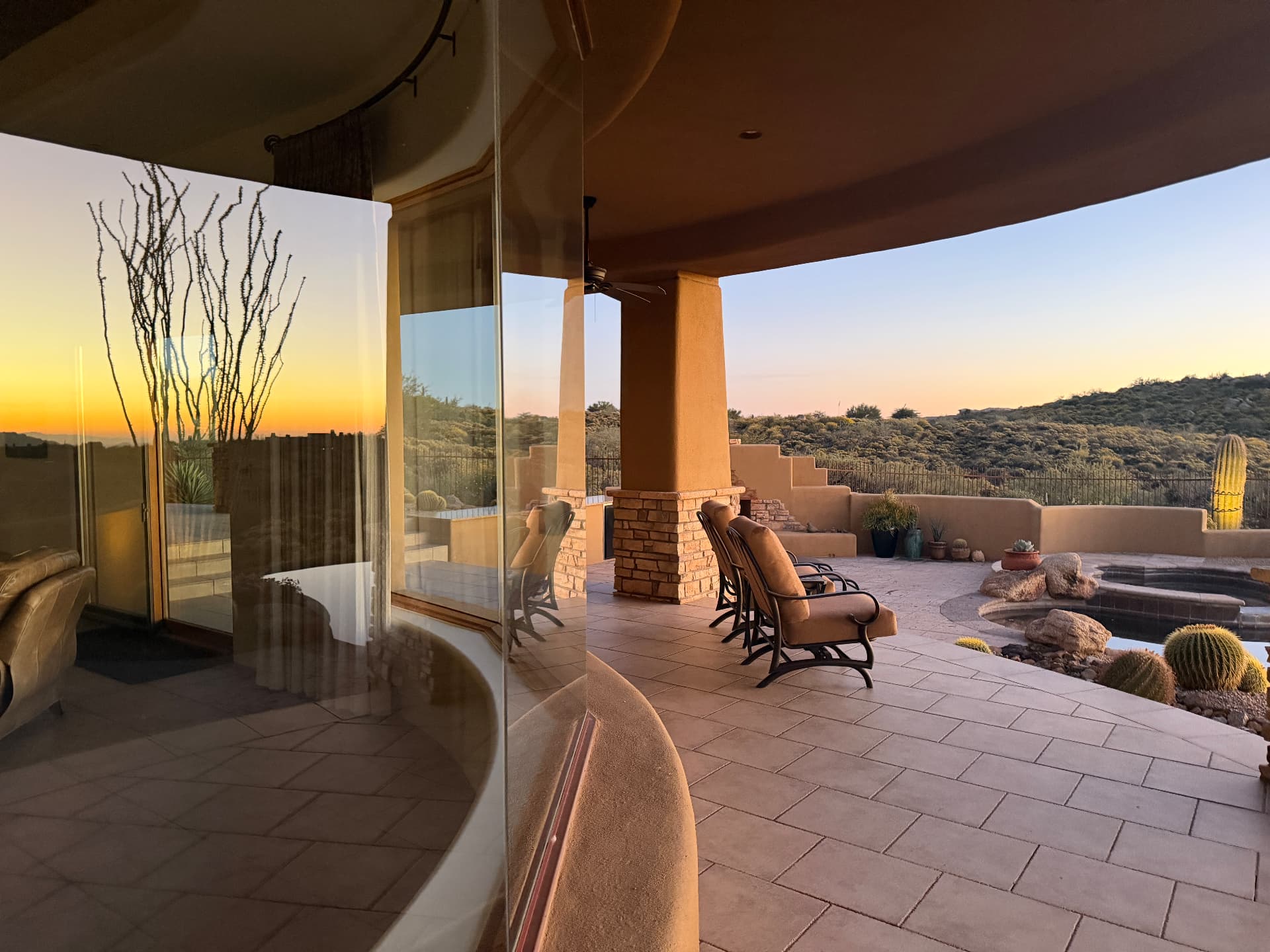 Clean patio glass and sliders at sunset in the Phoenix valley